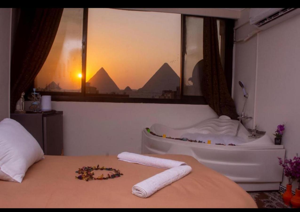 Luxury Panoramic Pyramids & Jacuzzi Inn Cairo Ngoại thất bức ảnh